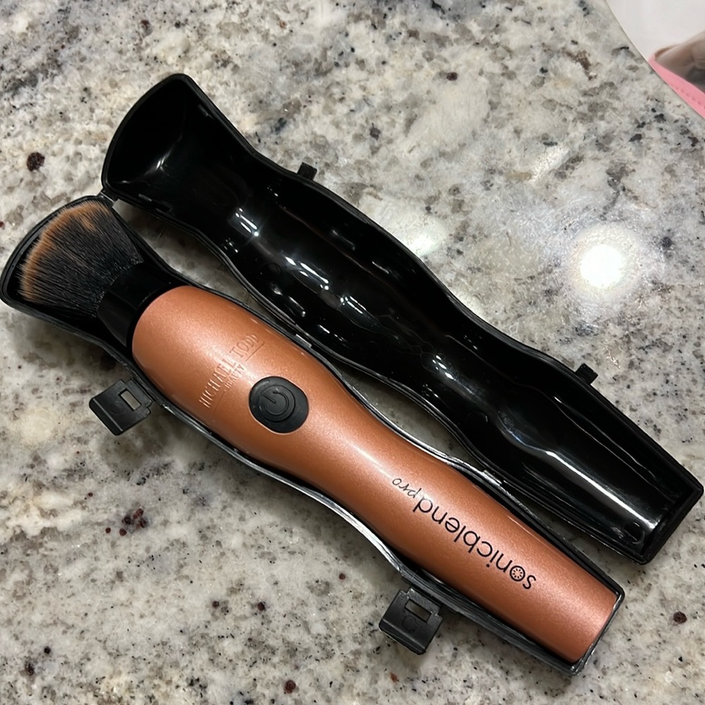 Michael Todd Beauty Marble Sonic-blend PRO Antimicrobial Makeup Brush